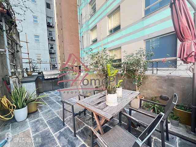 Central - 28, Peel Street 01