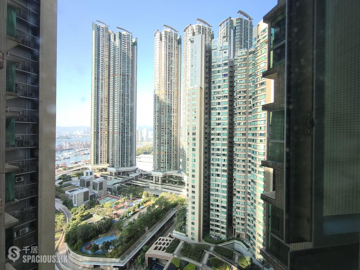 West Kowloon - The Waterfront Phase 1 Block 2 01