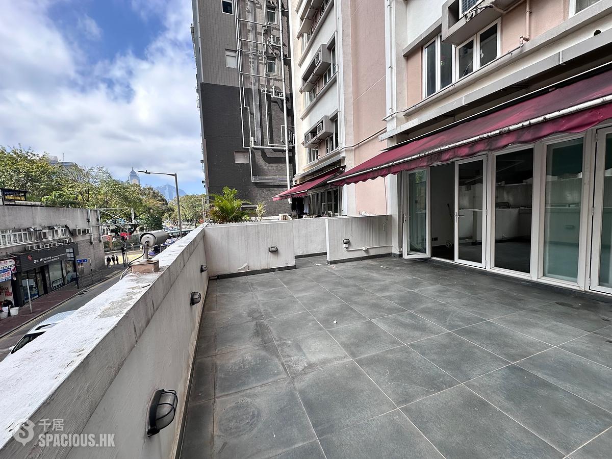 Causeway Bay - Hon Man Mansion 01