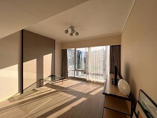 Wan Chai - Convention Plaza Apartments 02