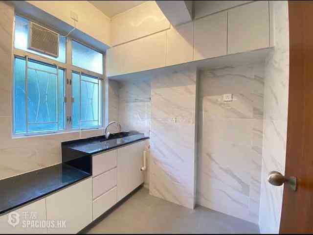Sheung Wan - 66-68, Queen's Road West 01