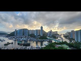 Wong Chuk Hang - Marinella Block 1 05