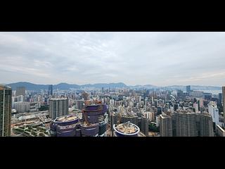 West Kowloon - The Arch Star Tower (Block 2) 04