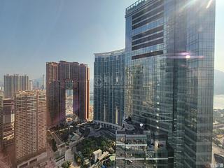 West Kowloon - The Cullinan (Tower 21 Zone 2 Luna Sky) 10