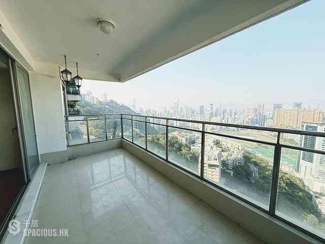 Stubbs Road - Evergreen Villa Block B 01
