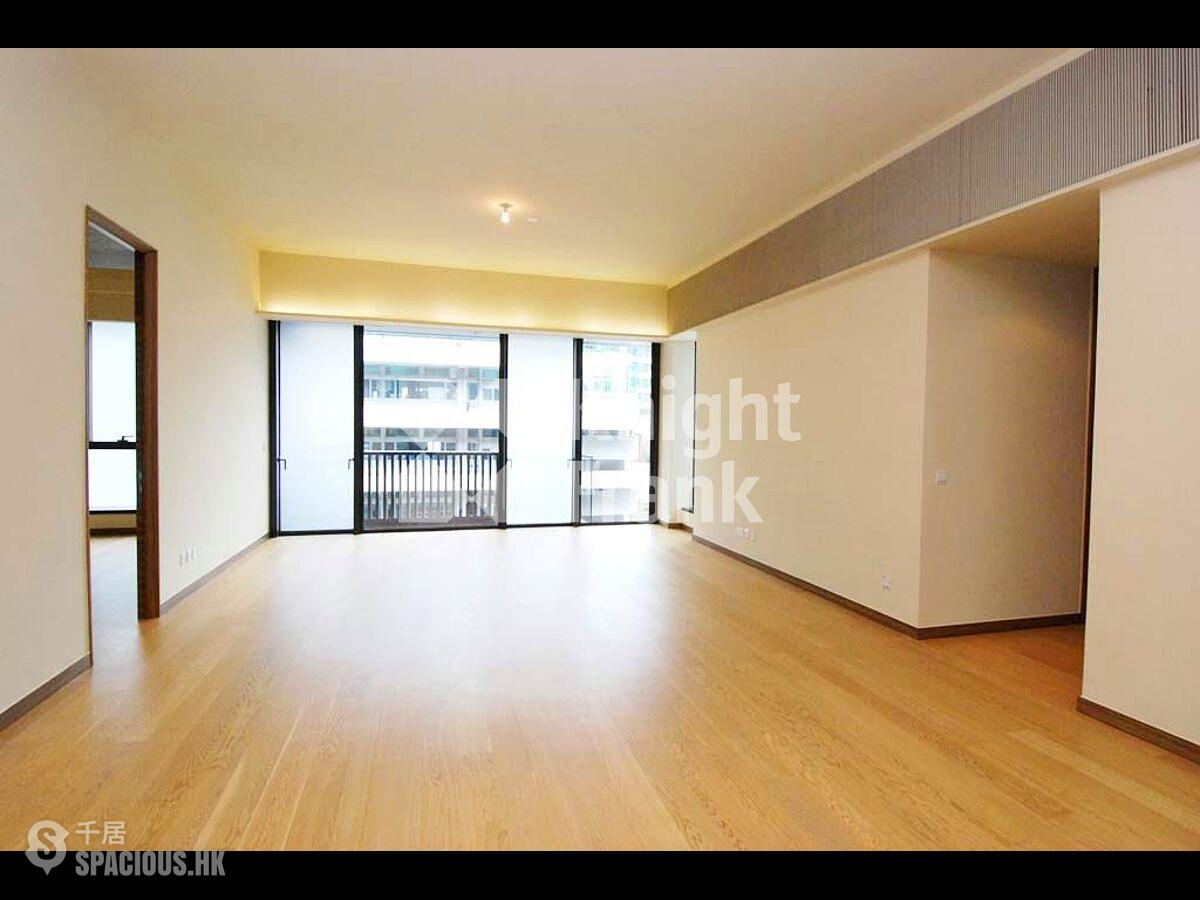 Repulse Bay - 7, South Bay Close 01