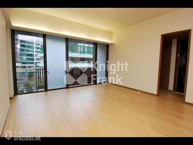 Repulse Bay - 7, South Bay Close 03
