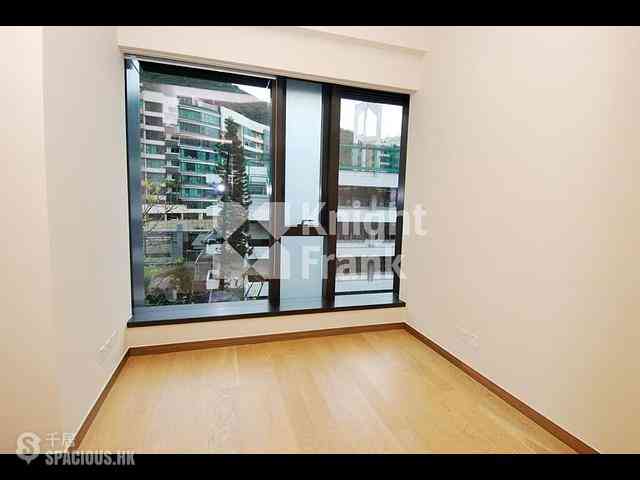 Repulse Bay - 7, South Bay Close 05