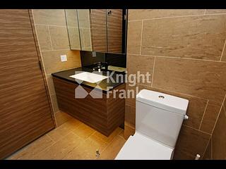 Repulse Bay - 7, South Bay Close 06