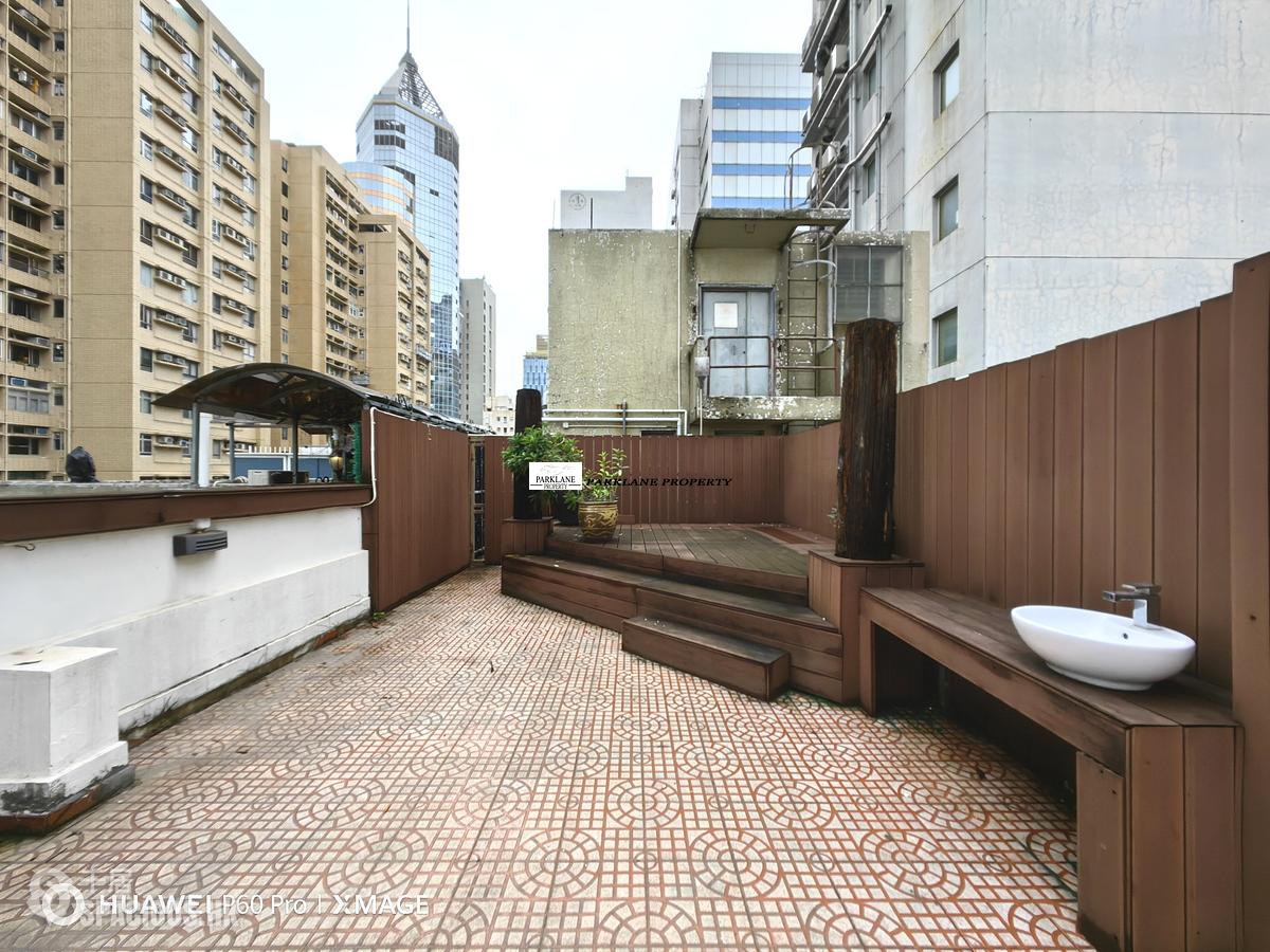 Causeway Bay - Lockhart House 01