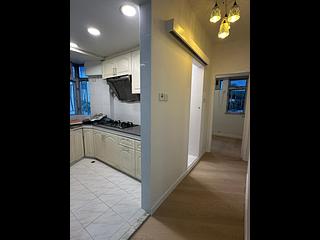 Mid Levels Central - Jing Tai Garden Mansion 03