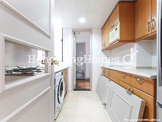 Ap Lei Chau - South Horizons Phase 4 The Oasis Berkeley Court (Block 33) 09