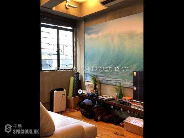 Central - 28, Peel Street 01