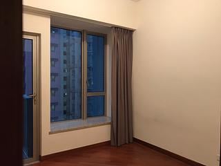 Wan Chai - The Avenue Phase 2 Block 3 02