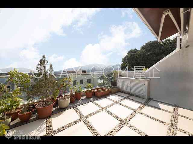 Clear Water Bay - Villa Sandoz 04