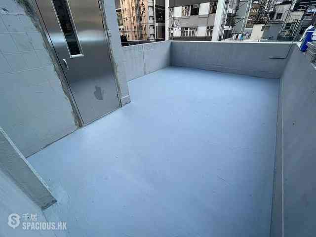 Sai Ying Pun - 307, Queen's Road West 01