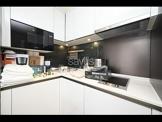Sai Ying Pun - The Queens 05