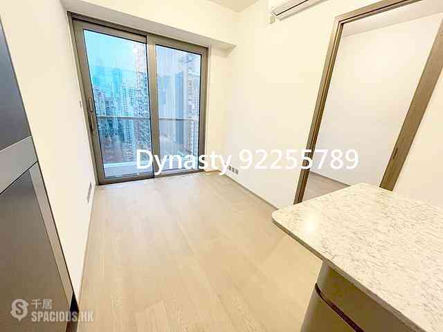 Sai Ying Pun - 15, Western Street 01