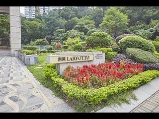 Ap Lei Chau - Larvotto 11