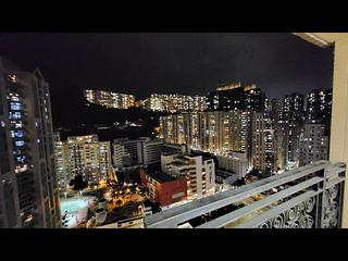 Quarry Bay - La Place De Victoria 03