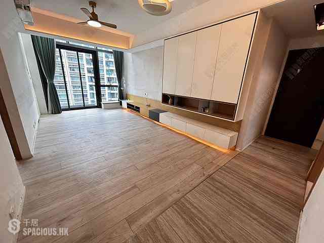Pak Shek Kok - Providence Bay Phase 1 Tower 19 01