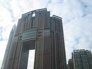 West Kowloon - The Arch Sky Tower (Block 1) 04