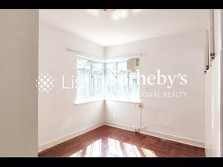 Stubbs Road - Evergreen Villa 10