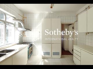 Stubbs Road - Evergreen Villa 12