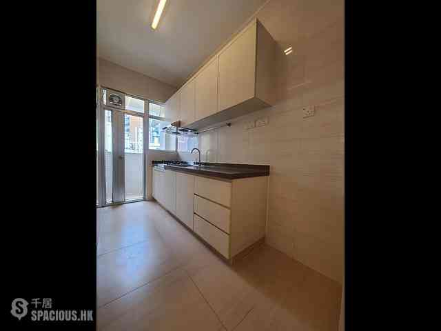Wan Chai - Prime Mansion 01