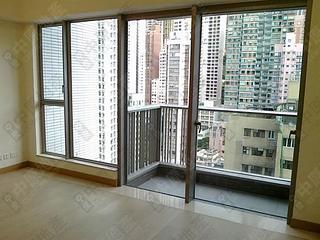 Sai Ying Pun - Island Crest Block 2 04