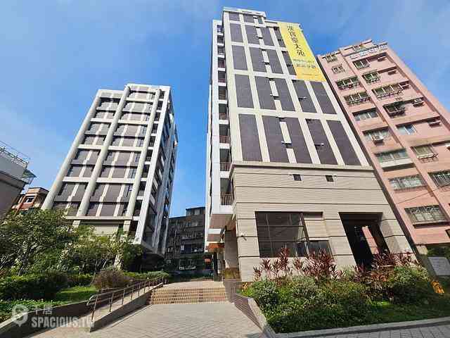 Yonghe - No. XXX, Section 1, Chenggong Rd, Yonghe District, New Taipei City, Taiwan 234 01