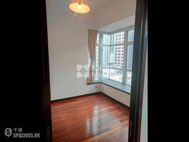 Wan Chai - J Residence 05