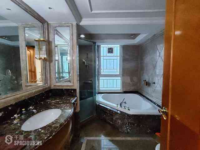 Ma On Shan - Symphony Bay Villa Rhapsody Block 15 09
