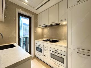 Sai Ying Pun - Kensington Hill 11