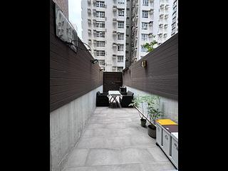 Sai Ying Pun - Yue Sun Mansion Block 2 02