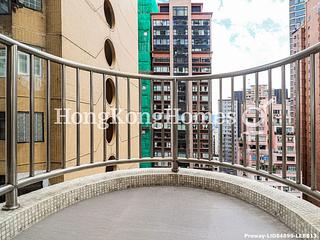 Mid Levels Central - Elegant Terrace 03