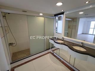 Pok Fu Lam - Villa Cecil Phase 3 09