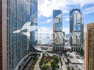 West Kowloon - The Arch 02