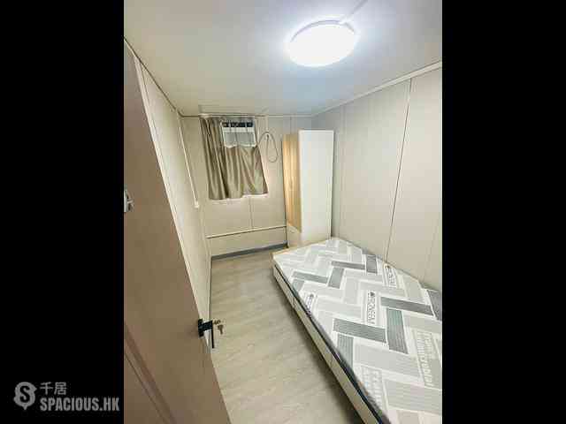 Central - Tsang Chiu Ho Building 01