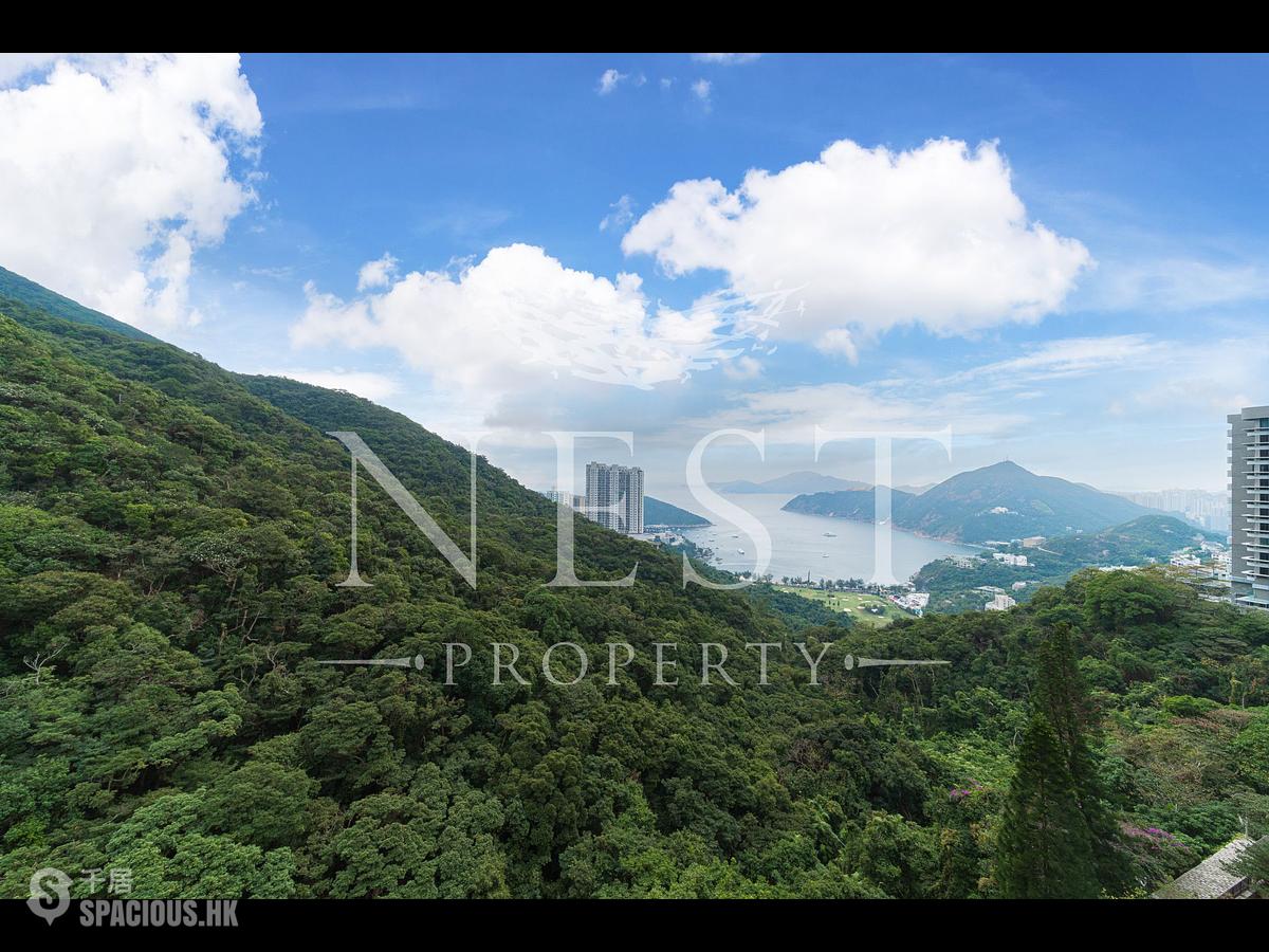 Repulse Bay - Sea Cliff Mansions 01