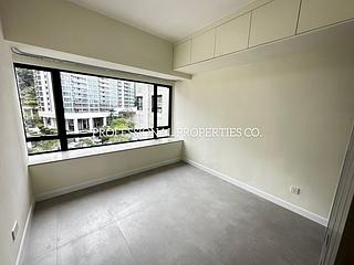 Mid Levels East - Bowen Place 15