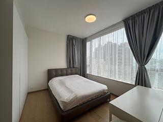 Sai Ying Pun - The Summa Block 1 05