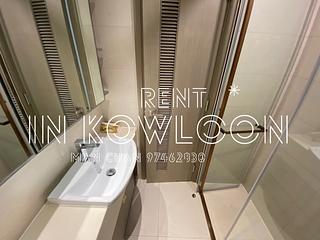 Tai Kok Tsui - L・Living 23 07