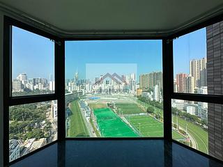 Happy Valley - Fortuna Court 02