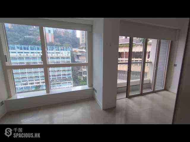 Shek Tong Tsui - Eight South Lane 01