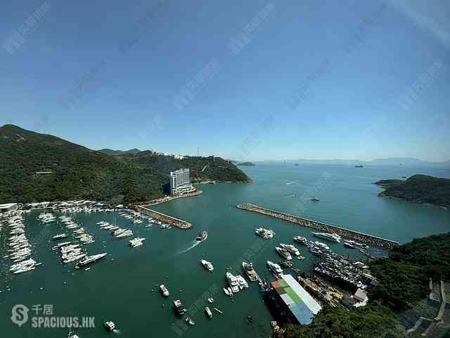 Ap Lei Chau - Larvotto 01