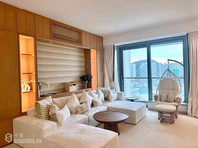 Wong Chuk Hang - The Southside Phase 2 La Marina Tower 1B 01