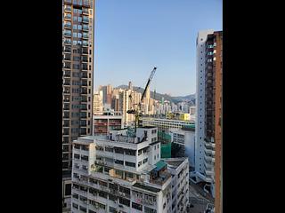 Wan Chai - Chin Hung Building 07