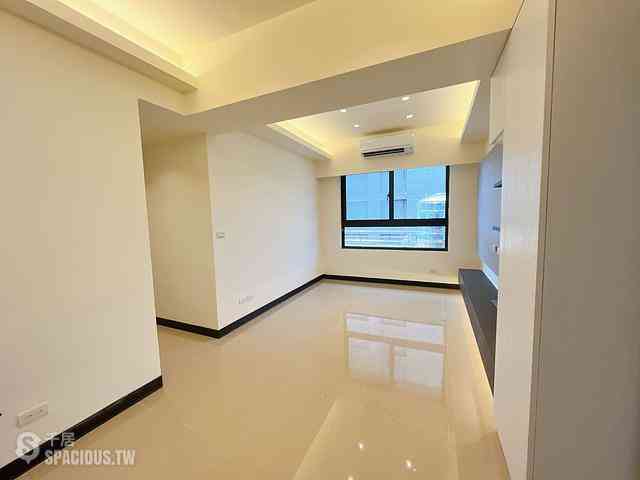 Banqiao - 220, Taiwan, New Taipei City, Banqiao District, 三民路二段XXX號 01