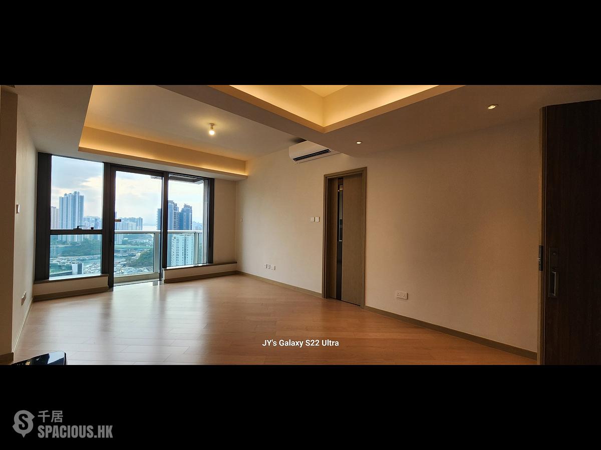 Wong Chuk Hang - The Southside Phase 1 Southland Tower 1A 01